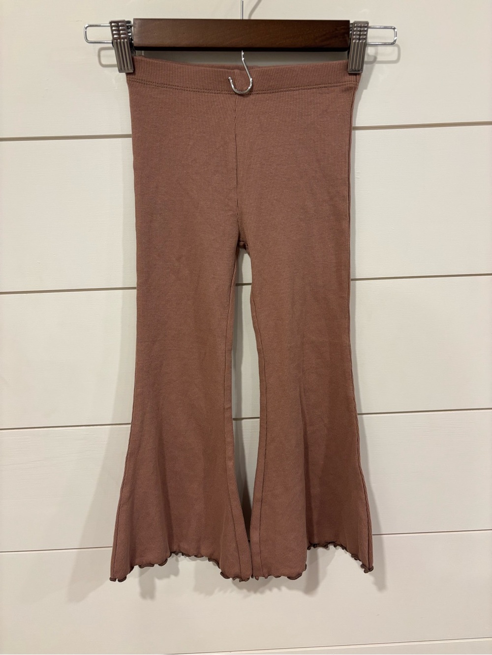 next Tan Ribbed Flare Leggings NWT Size 4-5, pants only